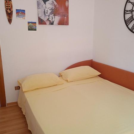 Holiday House Ginevra 福尔米亚 外观 照片