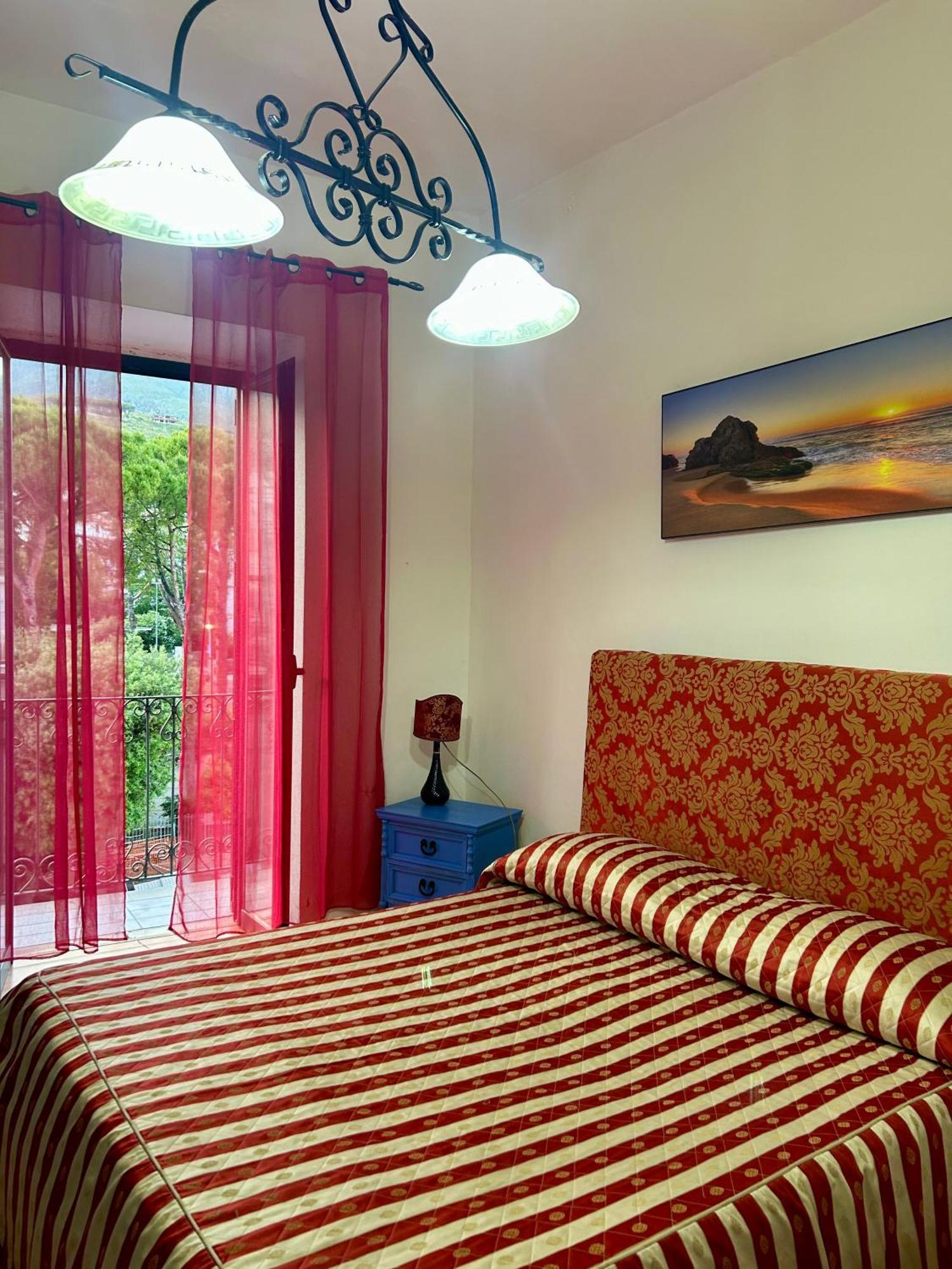 Holiday House Ginevra 福尔米亚 外观 照片